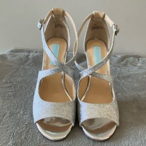 Betsy Johnson silver glittery heels